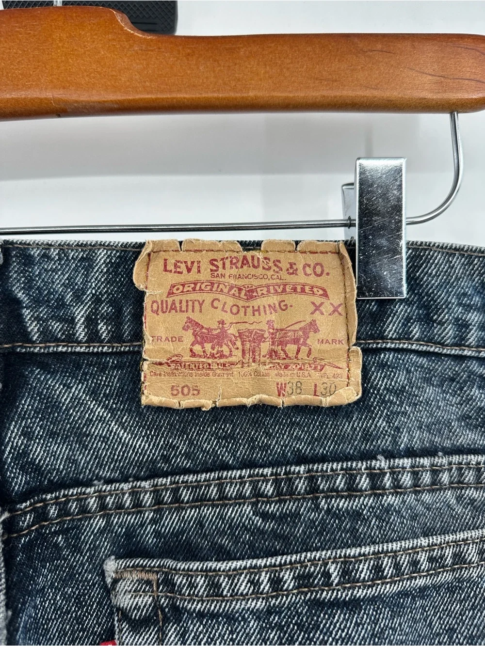 Levi's 505 Straight Jeans in Washed Black-Blue 38x30